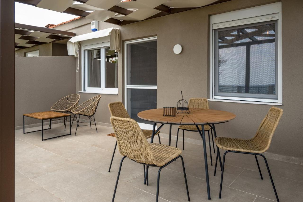 Azzurro Seafront Houses Nea Kallikrateia ภายนอก รูปภาพ
